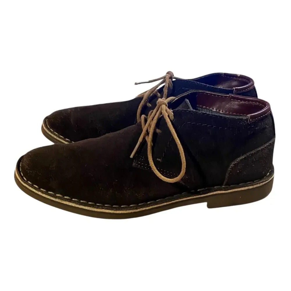 Kenneth Cole Reaction step out